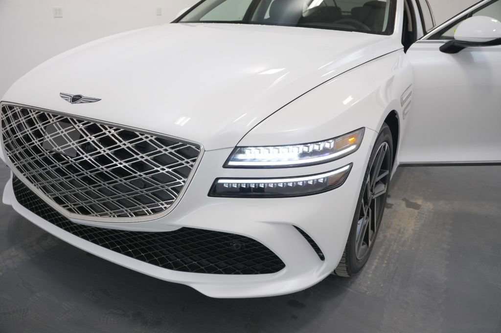 New 2025 Genesis G80 2.5T Advanced image 19