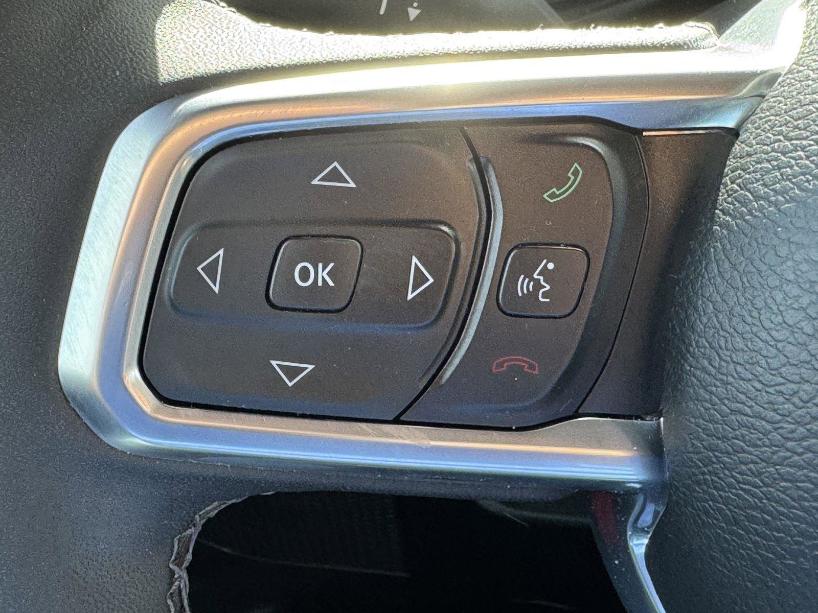 Certified 2025 Jeep Wrangler Sahara w/ Safety Group AWD/4WD image 22