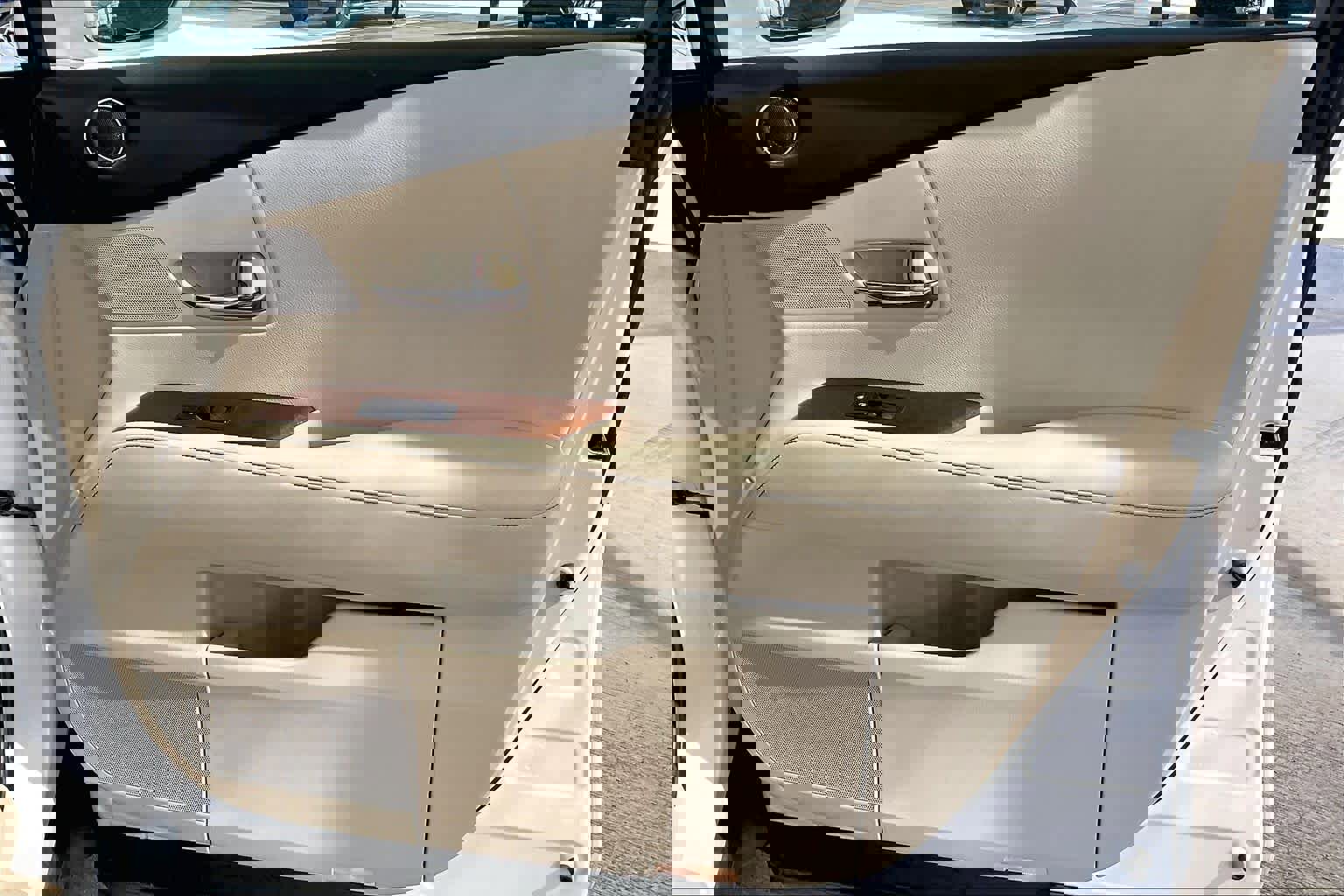 Used 2013 Lexus RX 350 FWD image 23