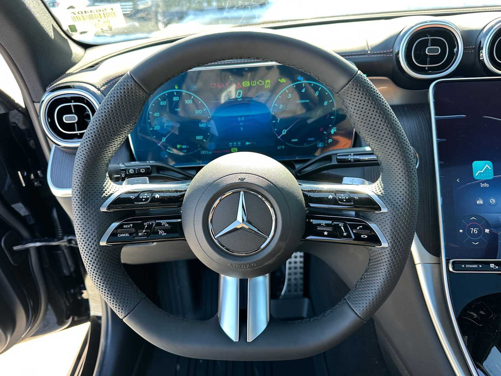New 2026 Mercedes-Benz GLC 300 4MATIC image 23