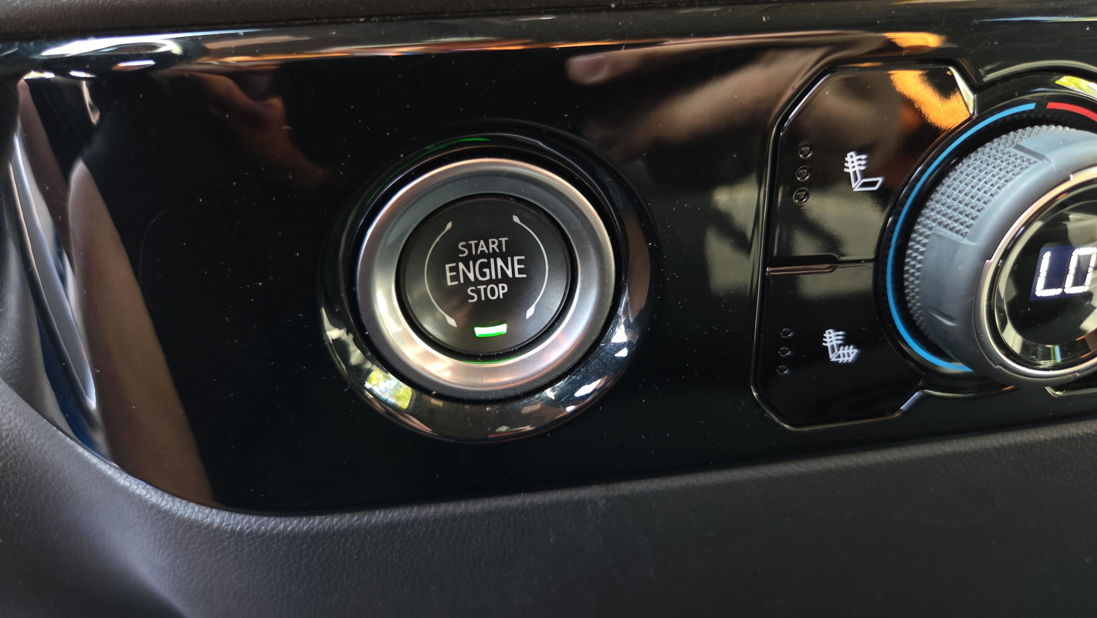 Used 2023 Chevrolet Silverado 1500 LT image 26