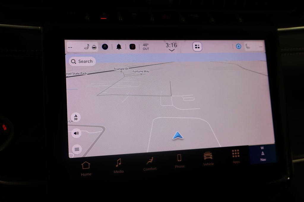 Used 2024 Jeep Grand Cherokee Limited w/ Luxury Tech Group II image 48