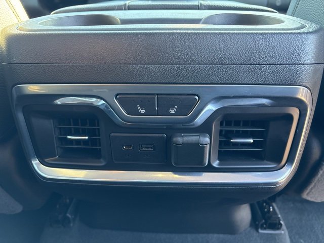 Used 2021 GMC Sierra 3500 Denali w/ Denali Ultimate Package image 26