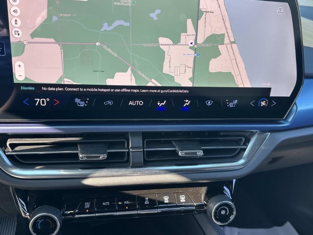Certified 2024 Chevrolet Equinox EV LT FWD image 32