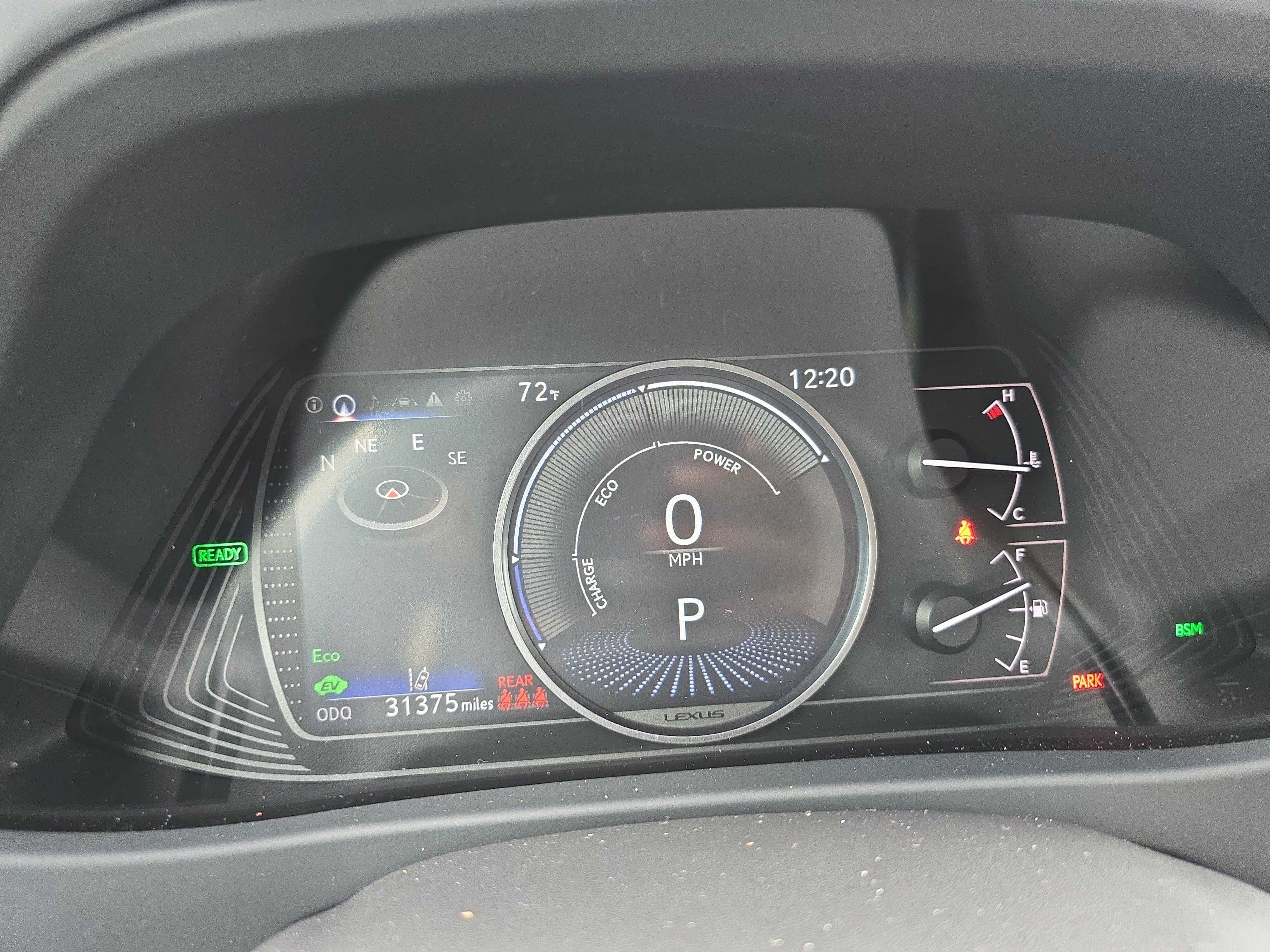 Used 2023 Lexus UX 250h FWD w/ Accessory Package (Z2) image 19