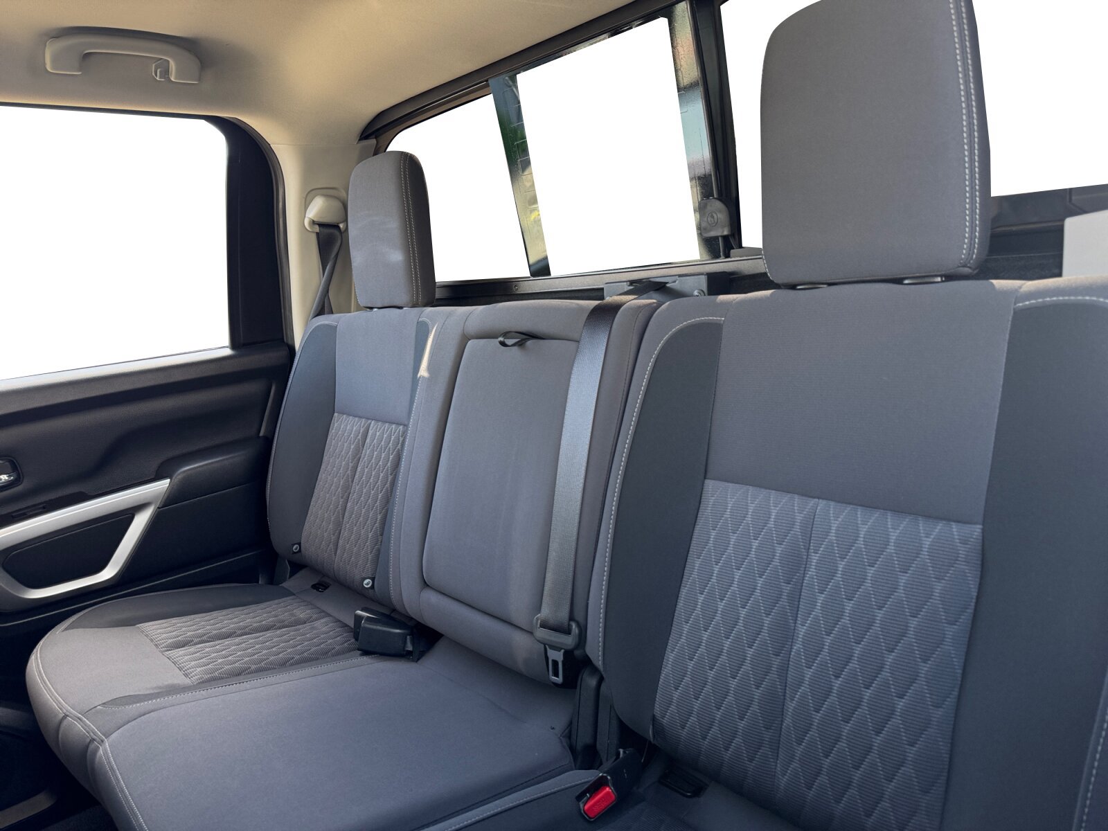 Used 2021 Nissan Titan SV w/ SV Convenience Package AWD/4WD image 13