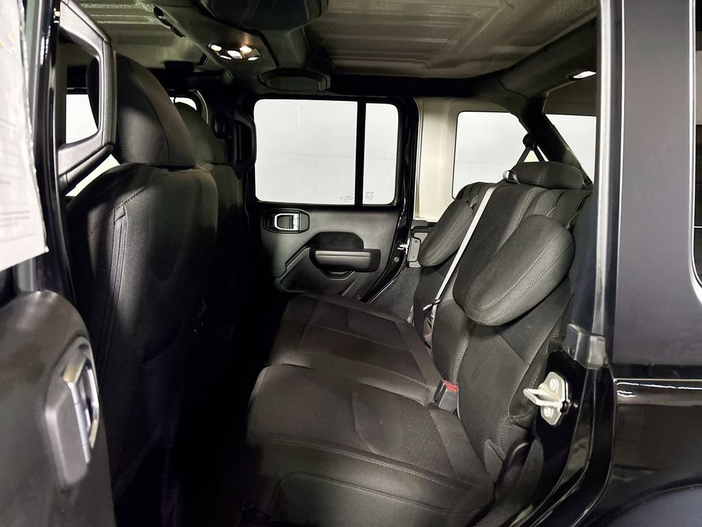 Used 2023 Jeep Wrangler Unlimited AWD/4WD image 20