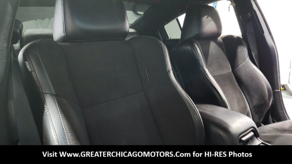 Used 2020 Dodge Charger R/T w/ Plus Group RWD image 39