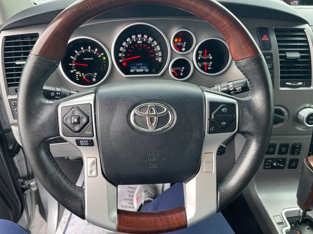 Used 2016 Toyota Sequoia Platinum AWD/4WD image 17