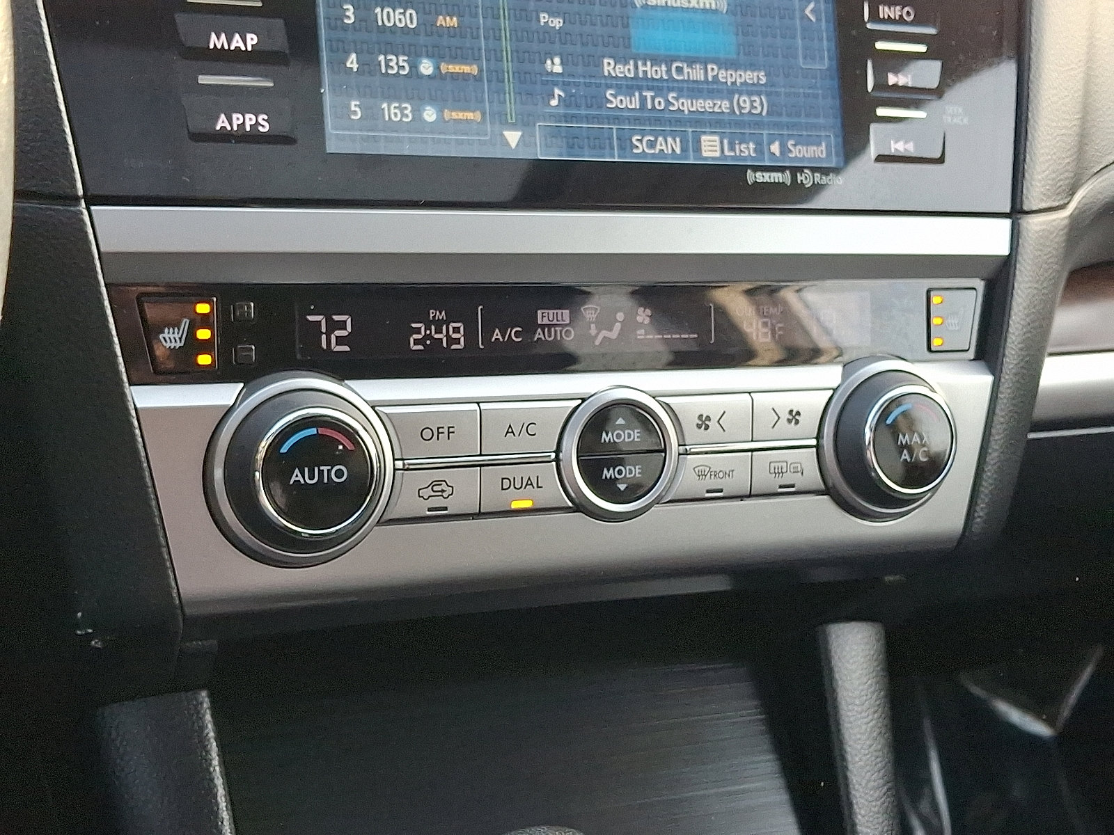 Used 2016 Subaru Outback 3.6R Limited image 16