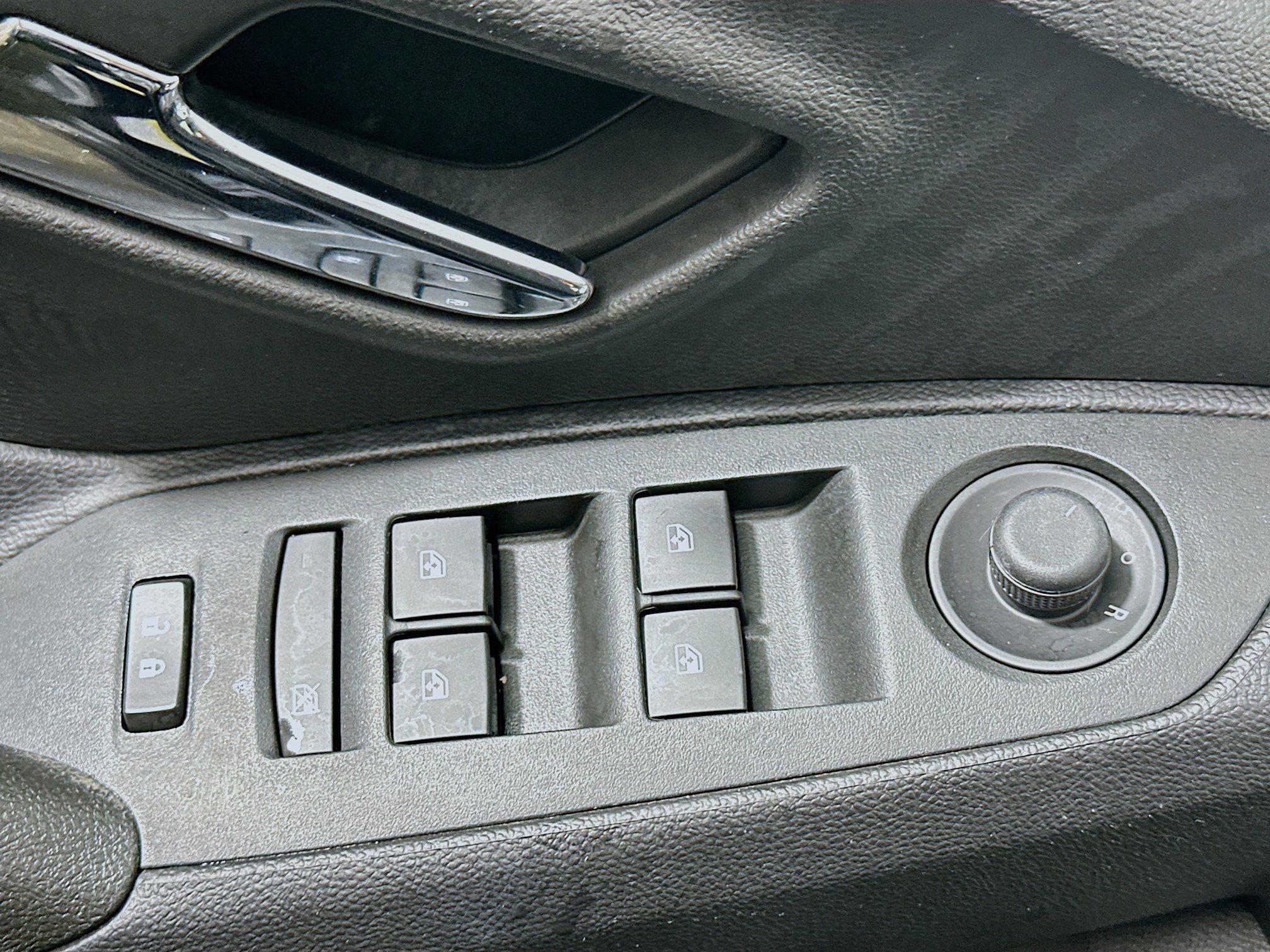 Used 2020 Chevrolet Trax LT w/ Driver Confidence Package image 15