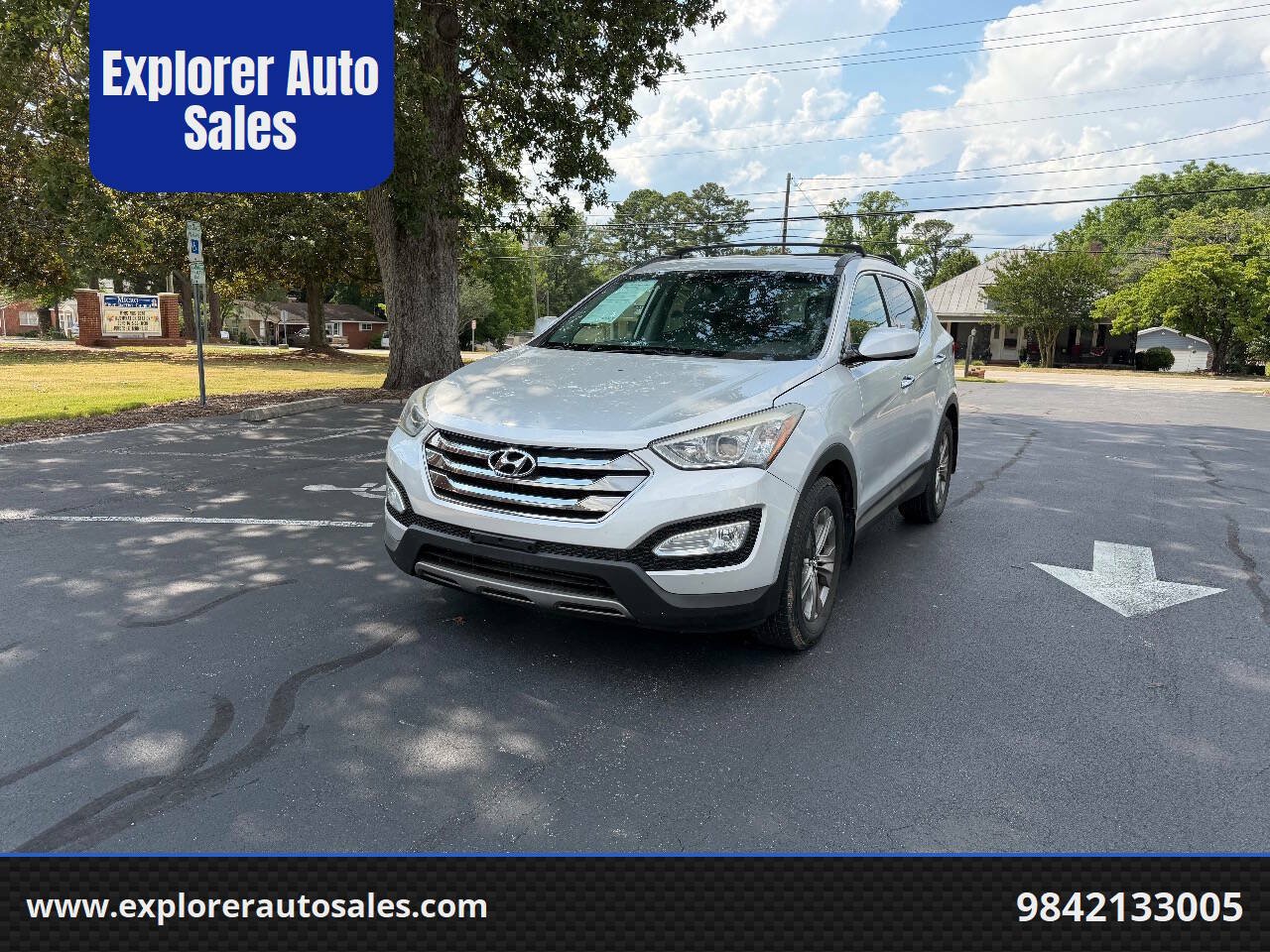 Used 2013 Hyundai Santa Fe Sport w/ Popular Equipment Pkg FWD image 1