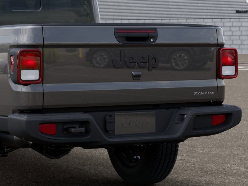 New 2026 Jeep Gladiator Sport AWD/4WD image 13
