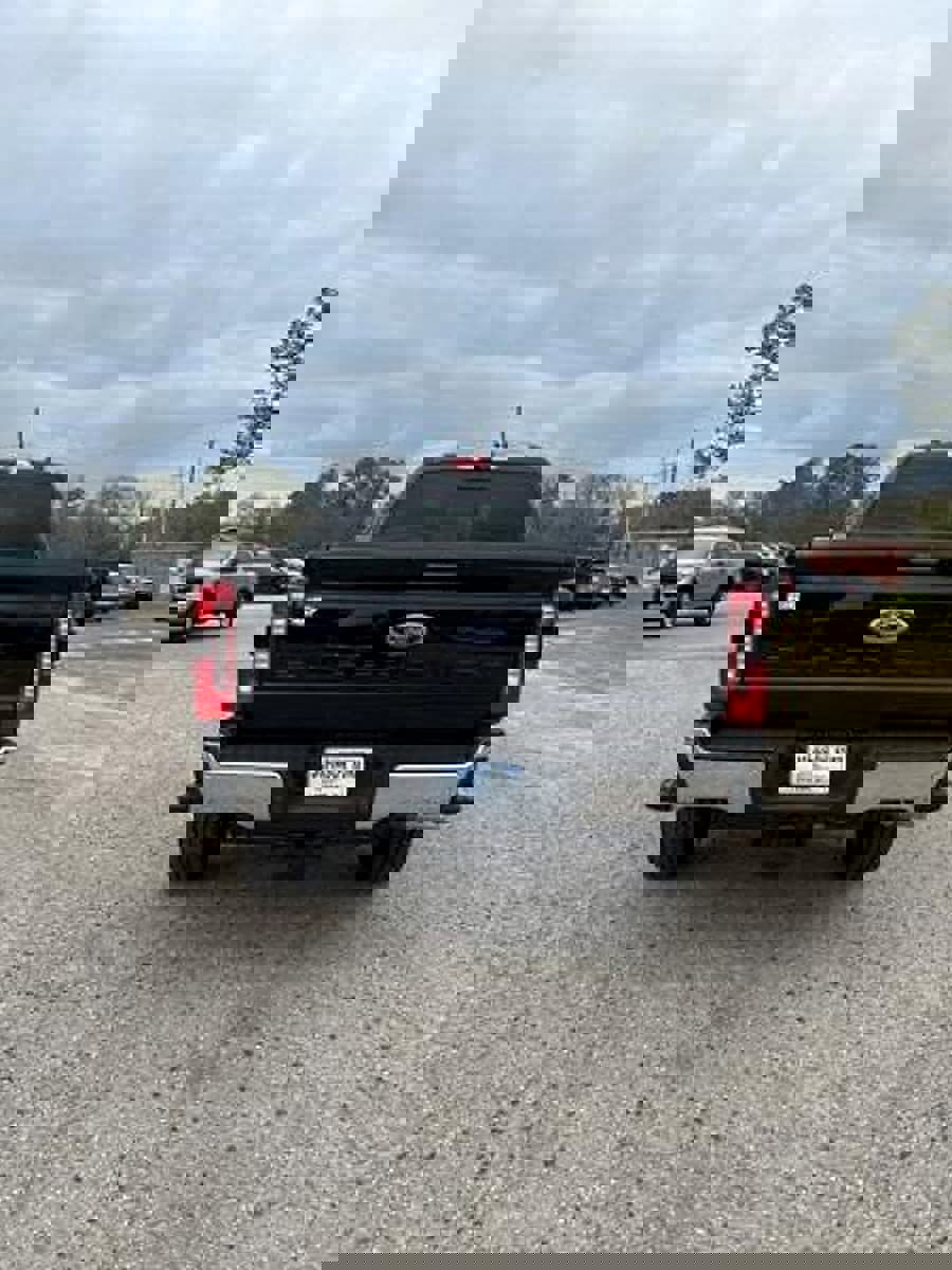 New 2024 Ford F250 Lariat w/ Lariat Ultimate Package image 8
