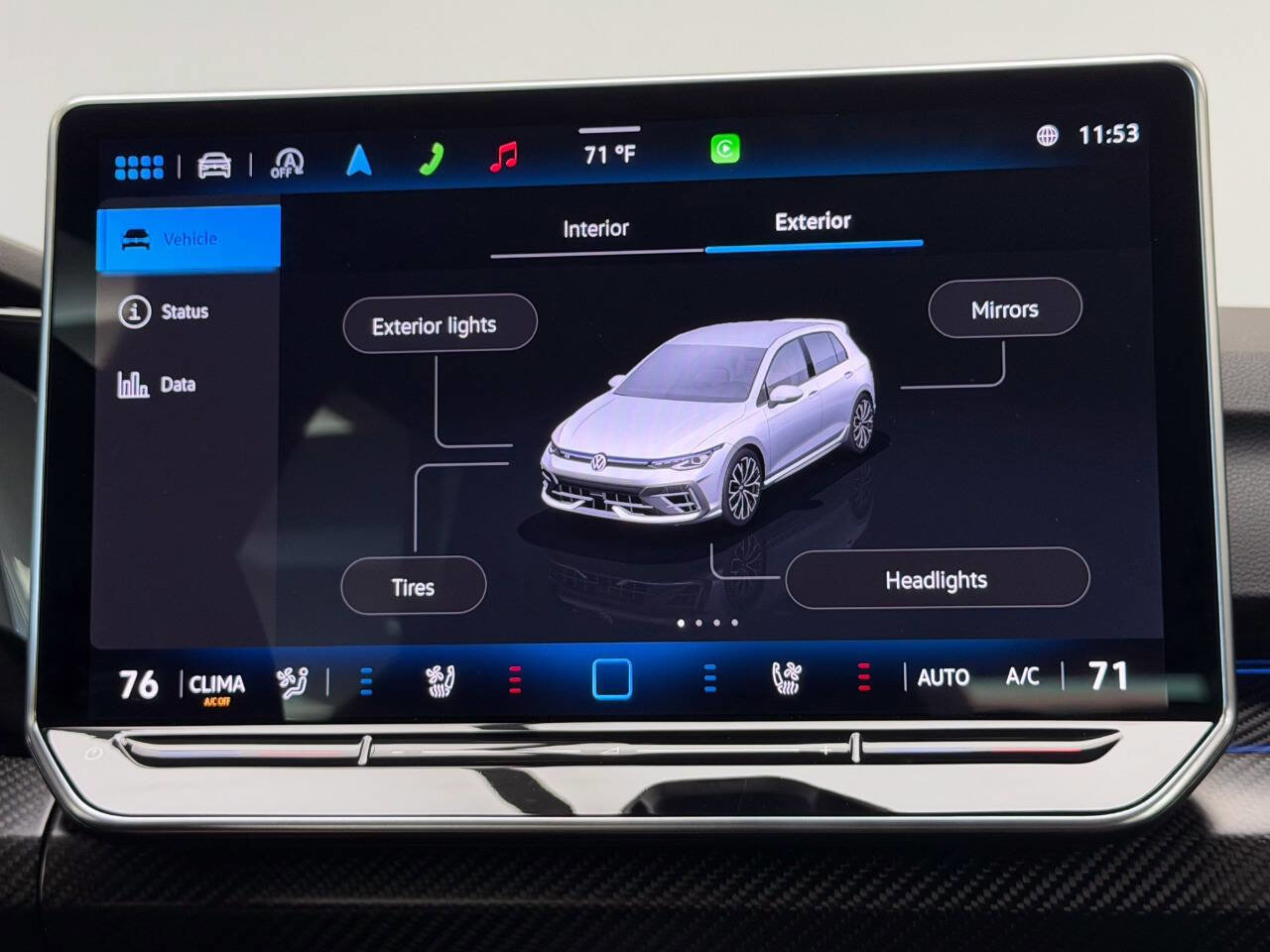 Used 2025 Volkswagen Golf R Black Edition image 75