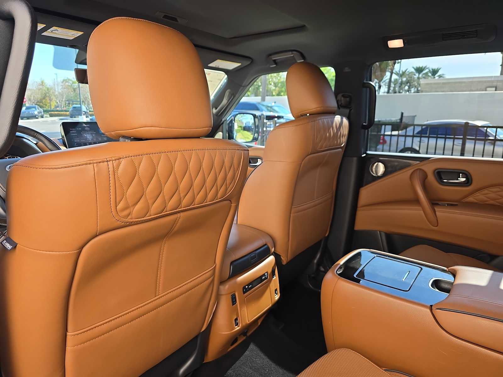 Used 2024 INFINITI QX80 Sensory w/ Cargo Package image 15