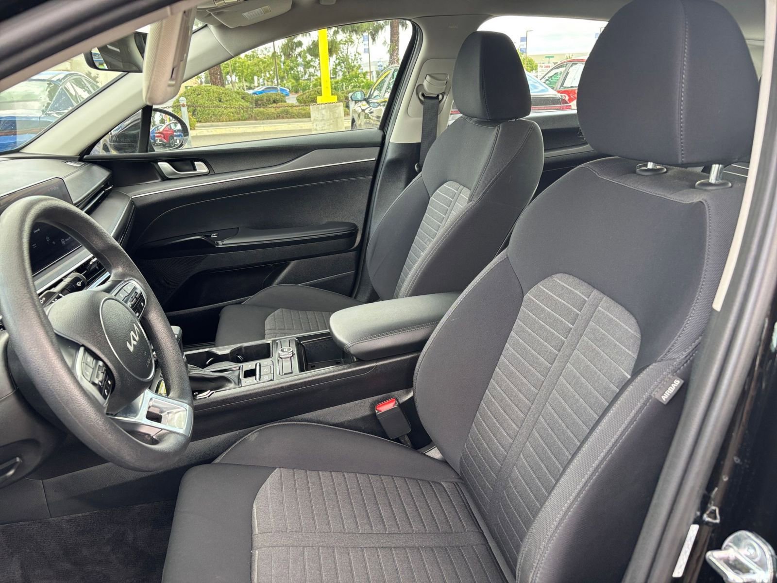 Used 2025 Kia K5 LXS image 24