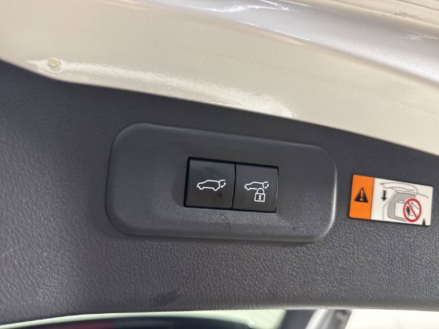 Certified 2025 Lexus NX 350 AWD w/ Rear Seat Package image 37