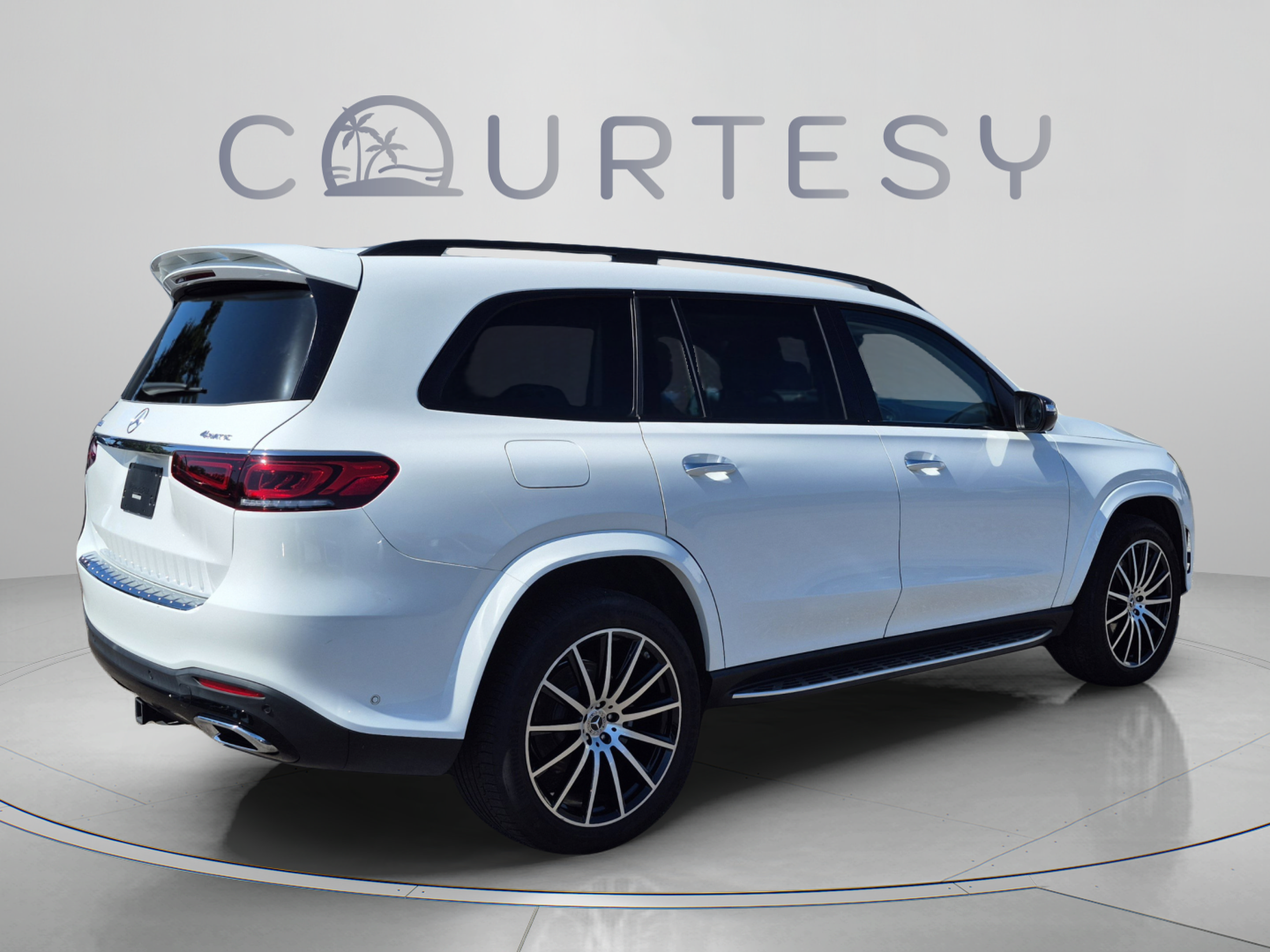 Used 2023 Mercedes-Benz GLS 450 4MATIC w/ AMG Line Exterior image 7
