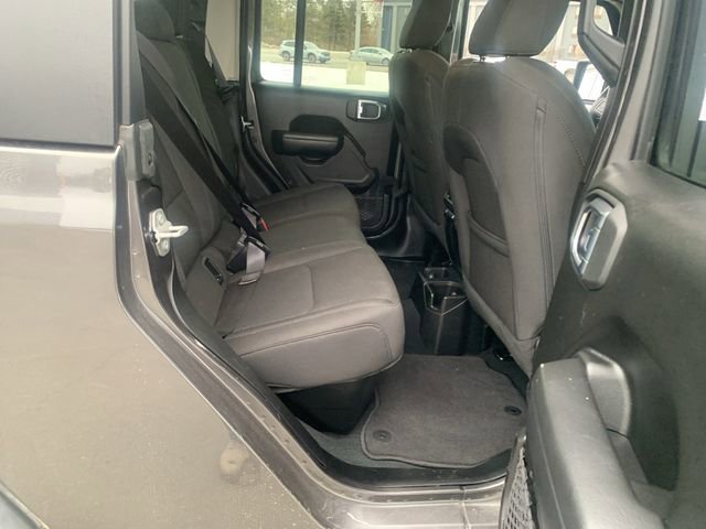 Used 2023 Jeep Gladiator Sport image 24