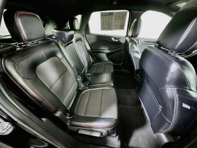 Used 2023 Ford Escape ST-Line w/ Tech Pack #1 AWD/4WD image 33