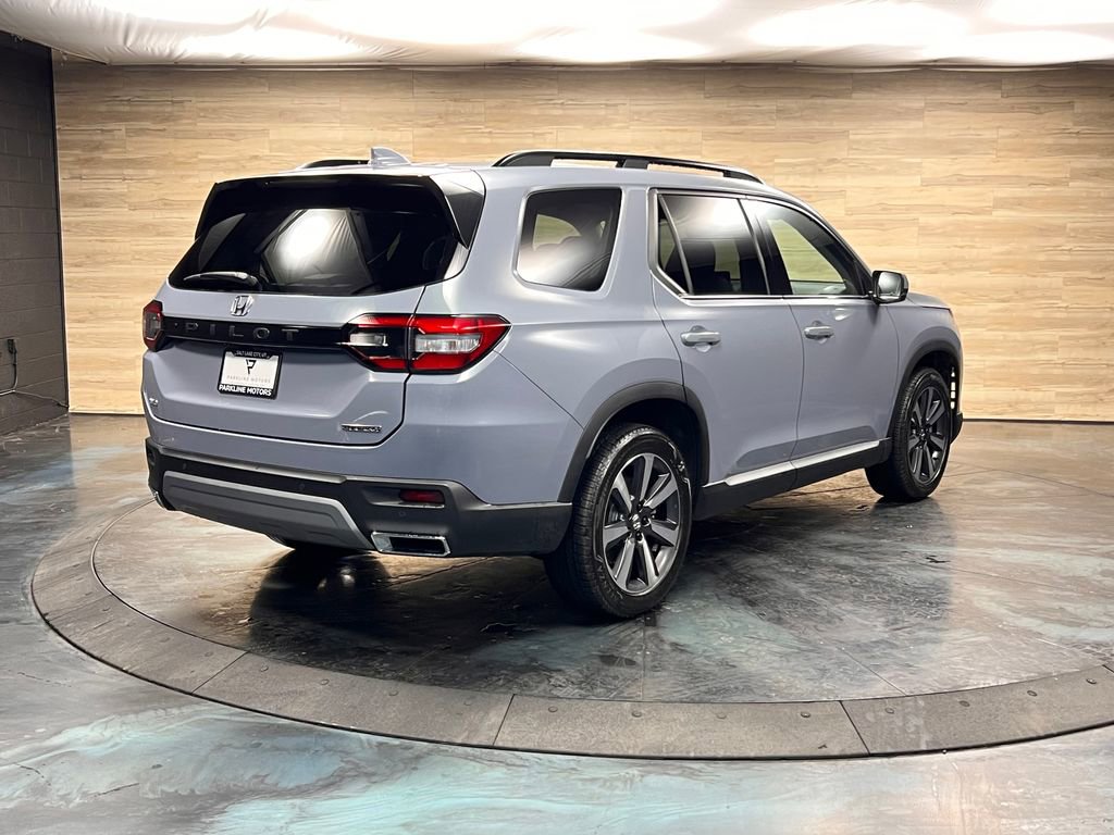 Used 2025 Honda Pilot Touring image 27