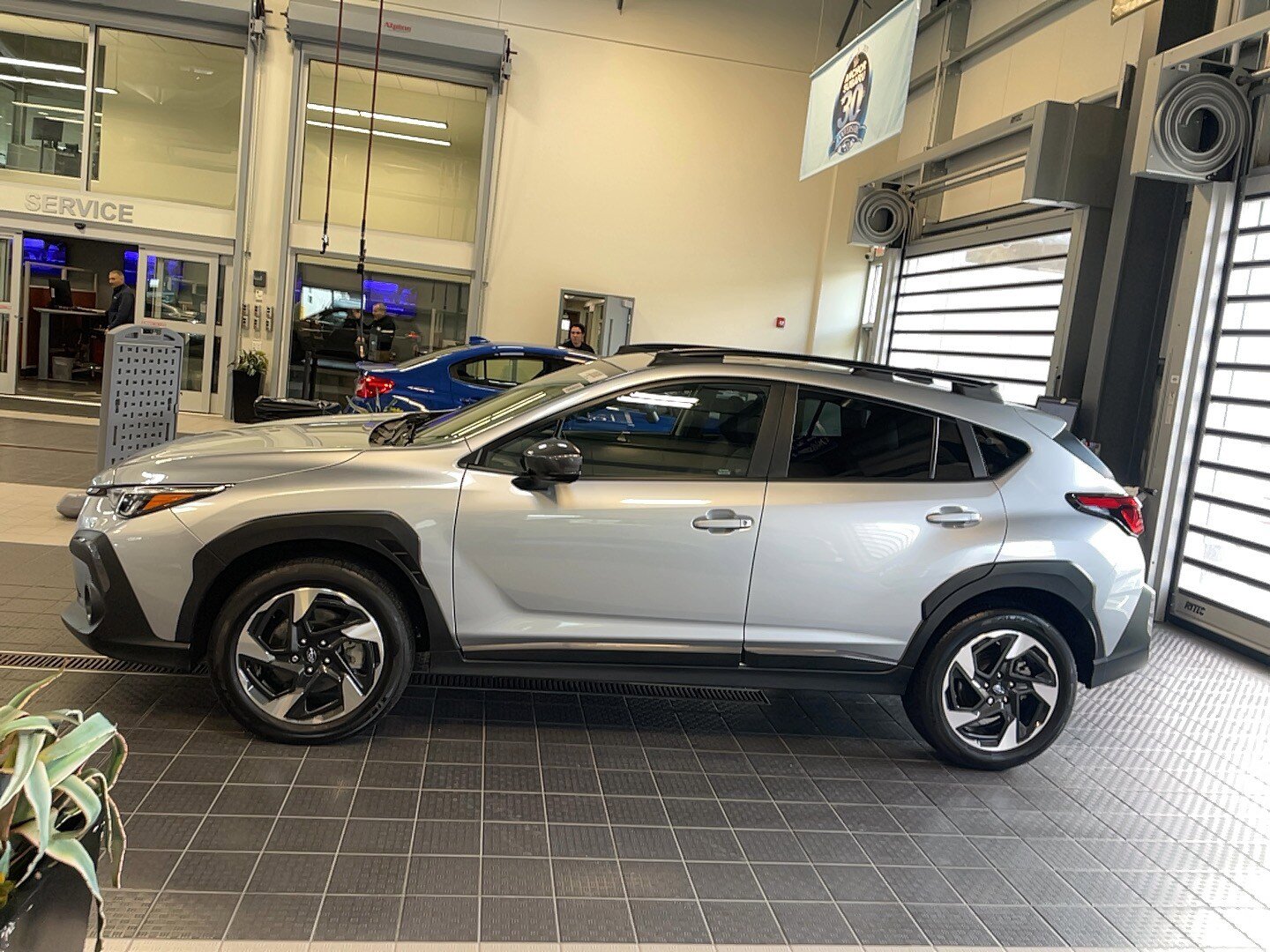 Used 2024 Subaru Crosstrek 2.5i Limited AWD/4WD image 4