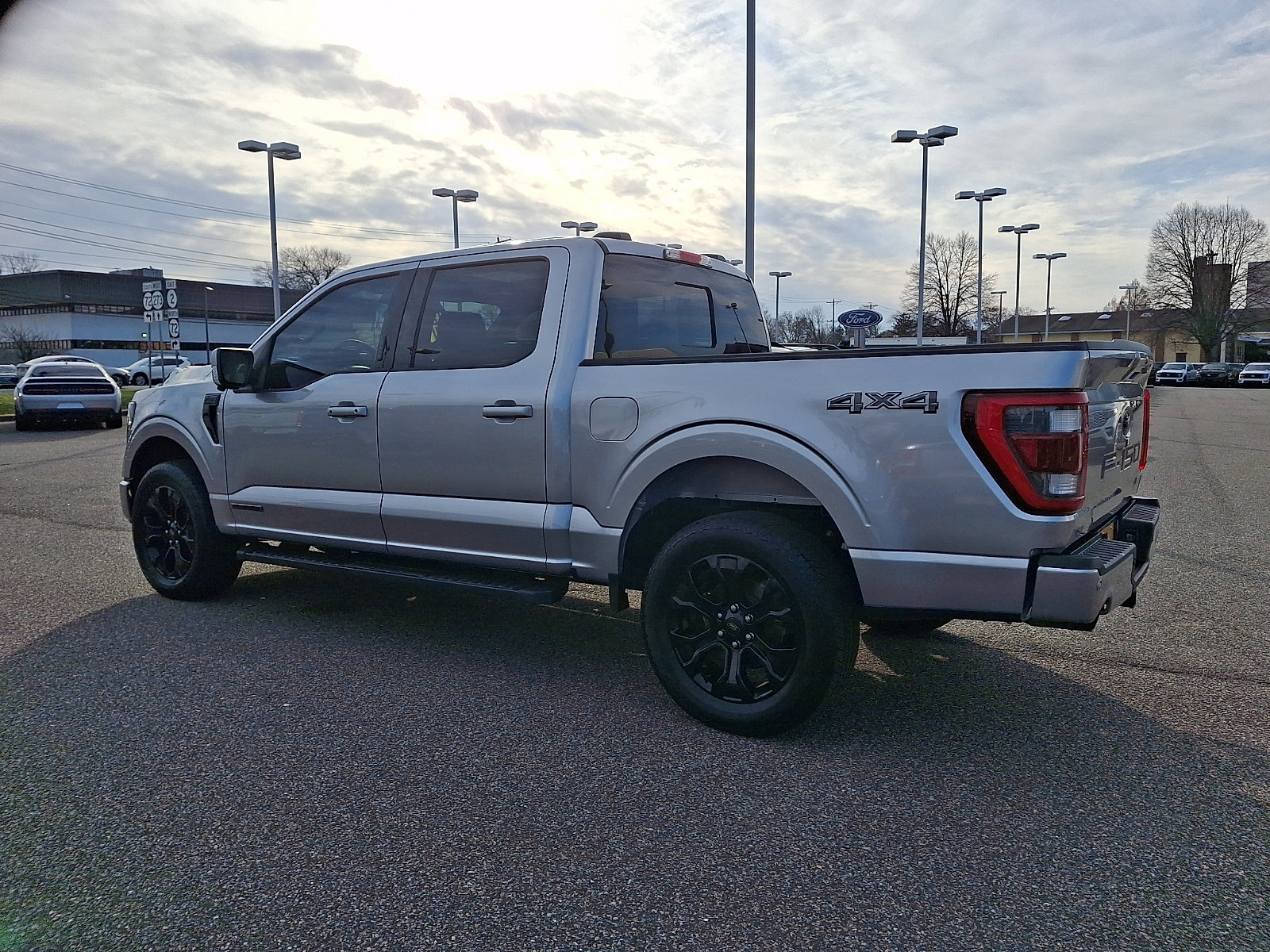 Used 2023 Ford F150 Lariat w/ Equipment Group 502A High image 7