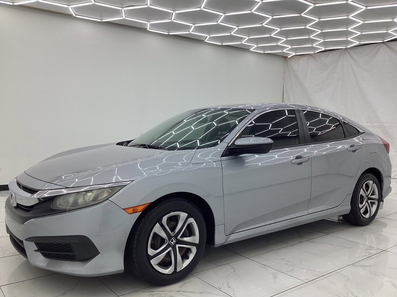Used 2018 Honda Civic LX image 6