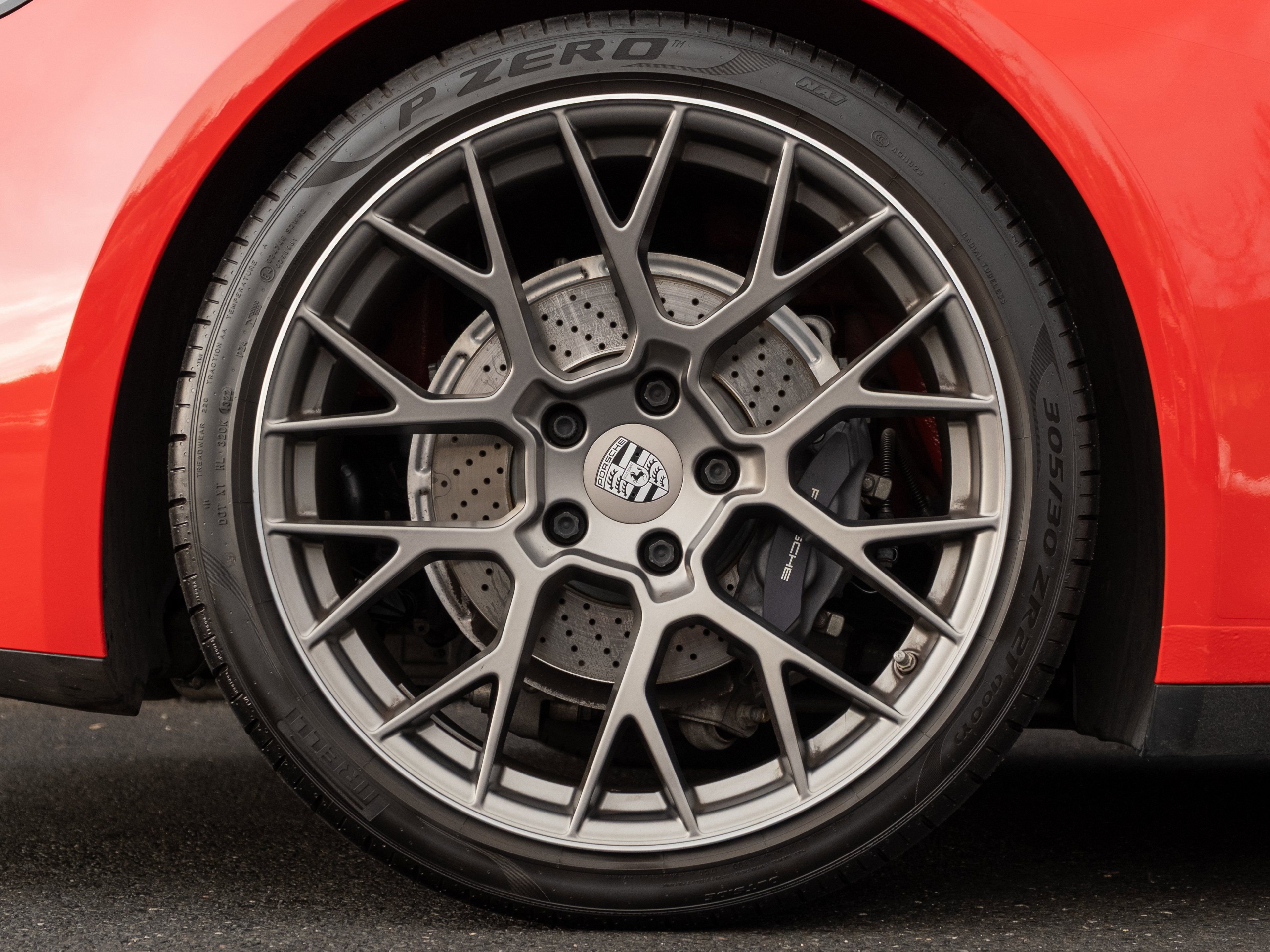 Certified 2021 Porsche 911 Targa 4 image 14