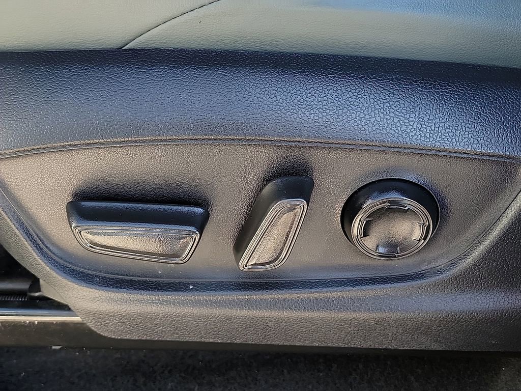 Used 2024 Toyota Tacoma Trailhunter image 20