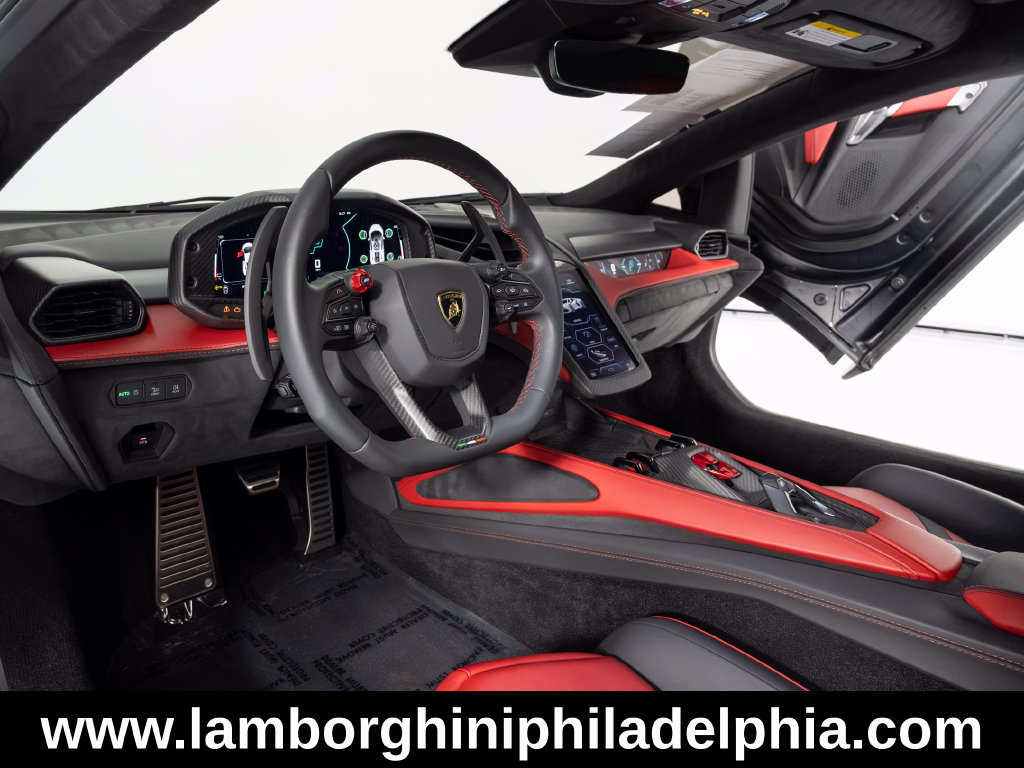 Used 2024 Lamborghini Revuelto AWD/4WD image 12