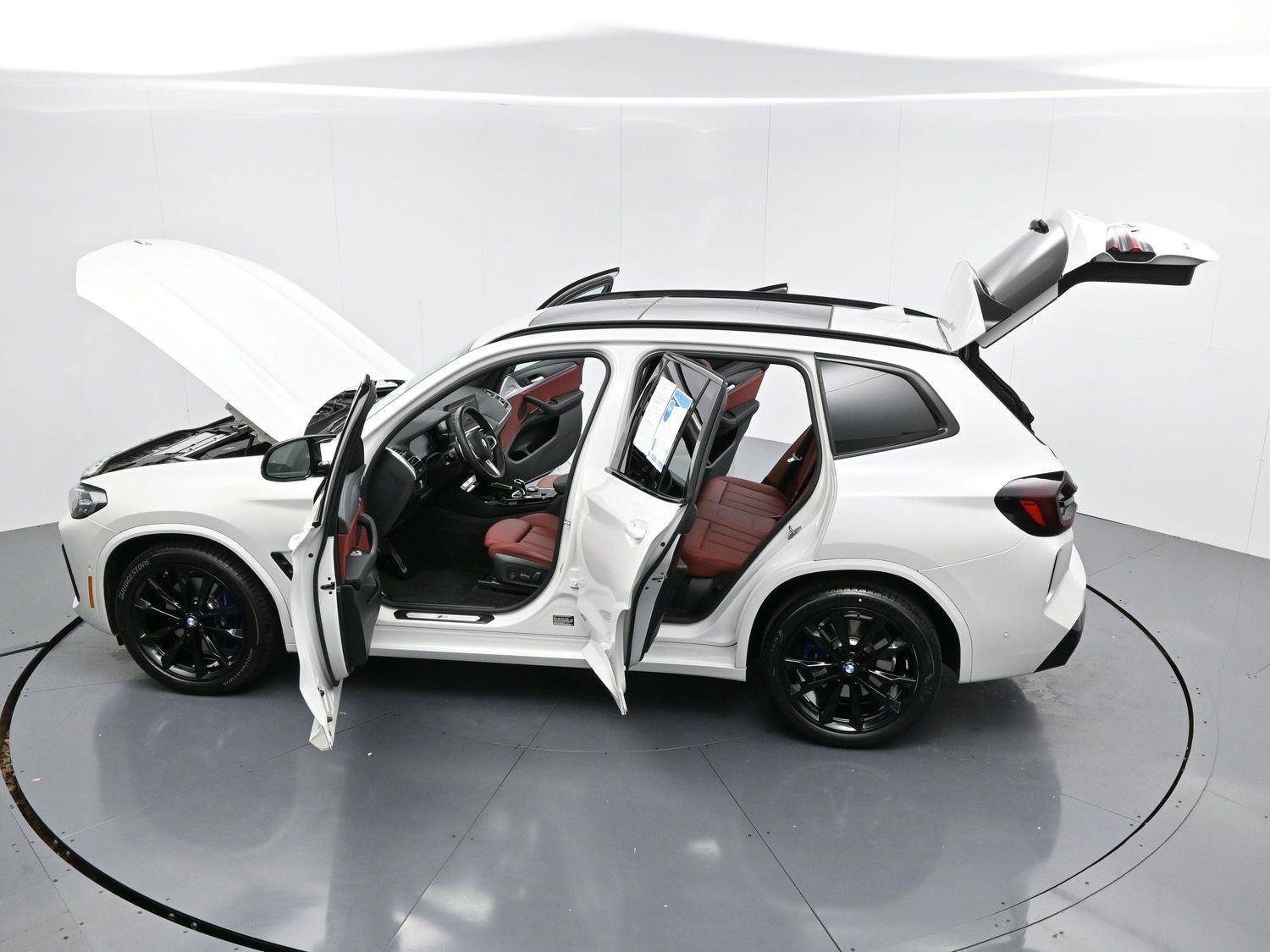 Used 2024 BMW X3 M40i w/ Premium Package image 46