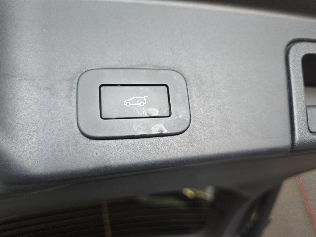 Certified 2025 Land Rover Range Rover Evoque S AWD/4WD image 16