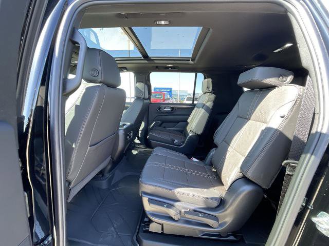 New 2025 Chevrolet Suburban High Country image 76