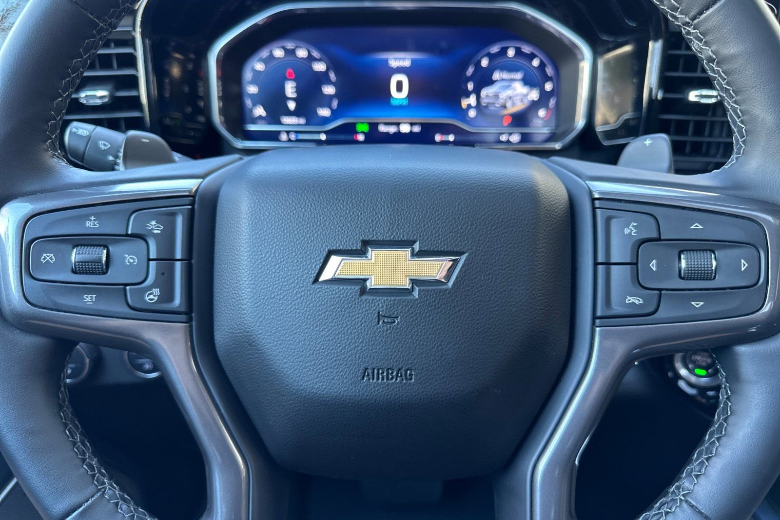 Used 2024 Chevrolet Silverado 1500 High Country w/ Technology Package image 23