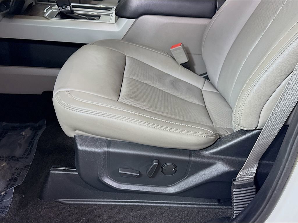 Used 2019 Ford F150 Lariat image 25