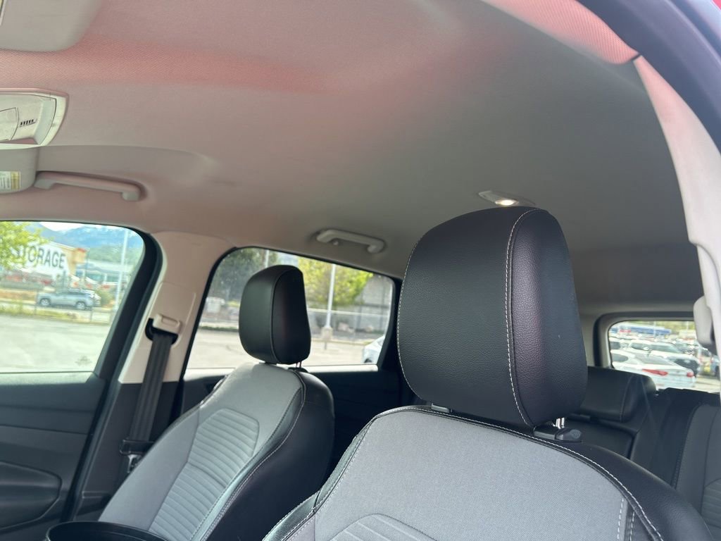 Used 2018 Ford Escape SE w/ SE Sport Appearance Package image 19