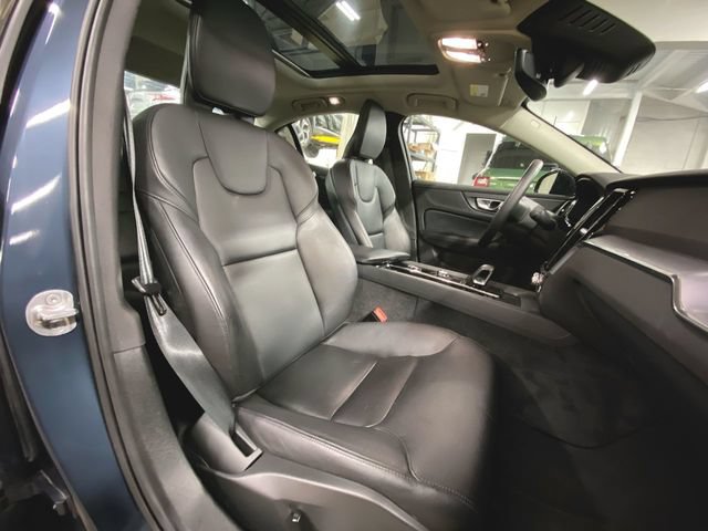 Used 2024 Volvo S60 B5 Core FWD image 27