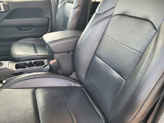 Used 2021 Jeep Wrangler Unlimited Sahara image 11