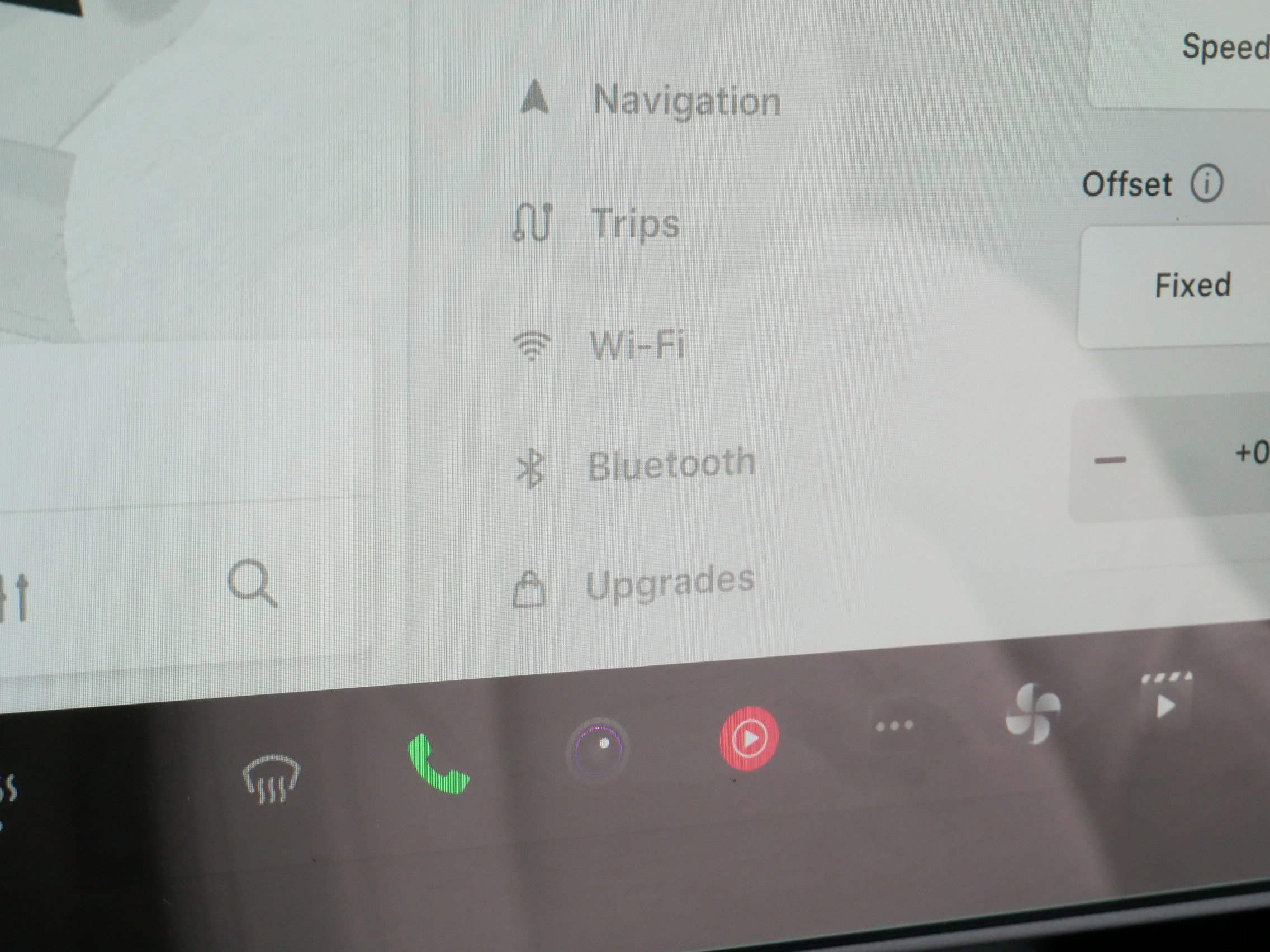 Used 2023 Tesla Model Y AWD image 27