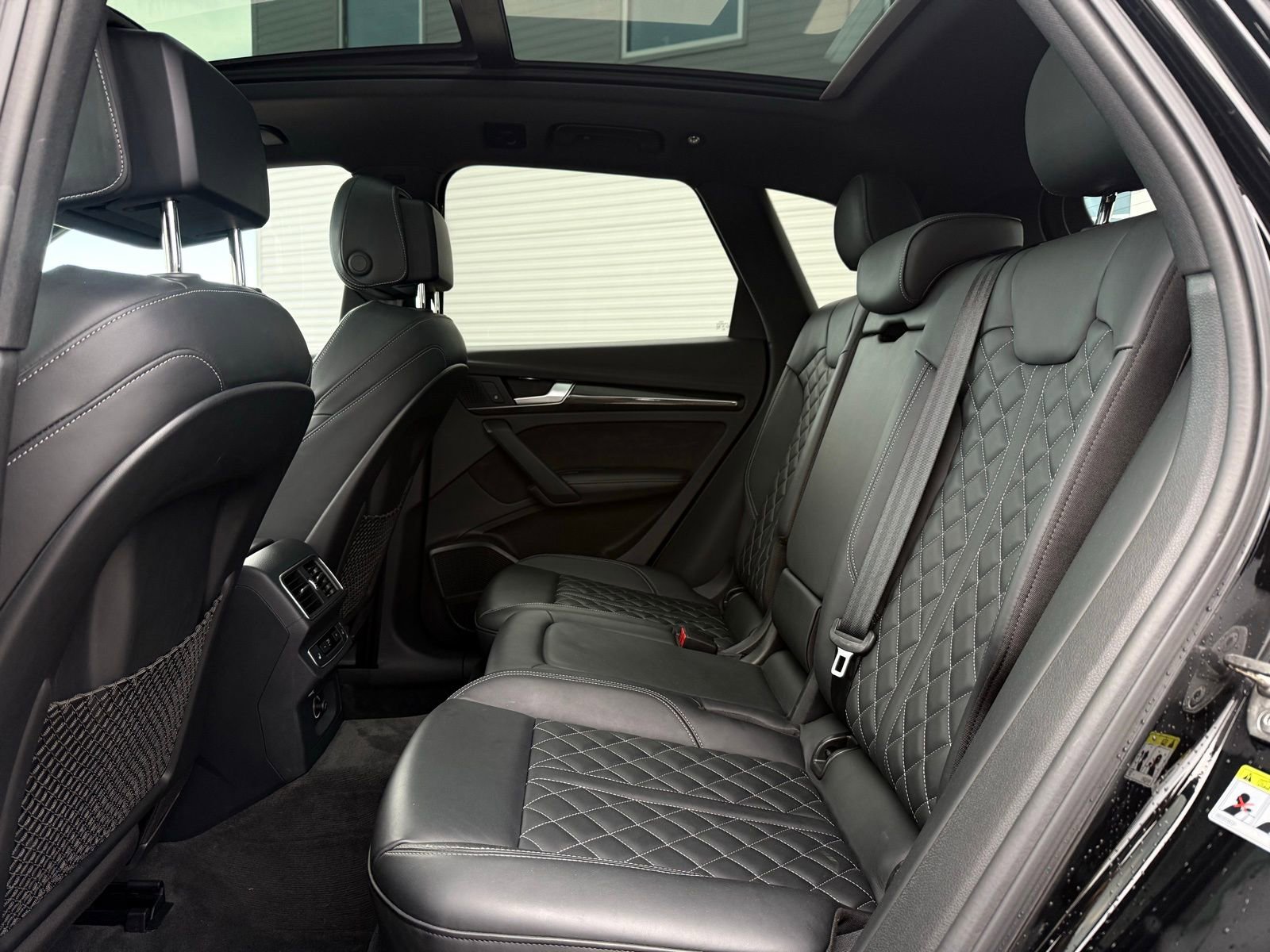 Used 2018 Audi SQ5 Premium Plus w/ Navigation Package AWD/4WD image 27