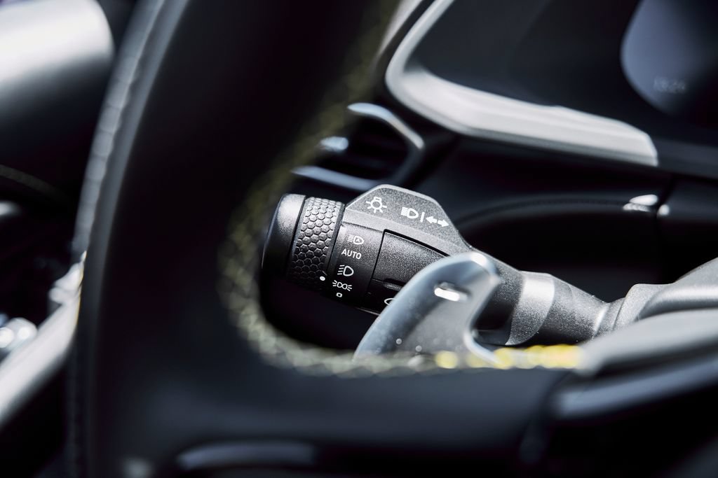 Used 2026 Lotus Emira SE RWD image 49