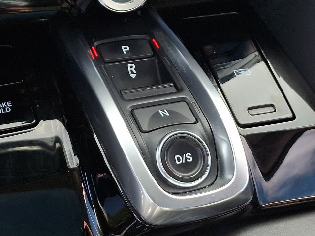 Used 2024 Acura MDX w/ Technology Package AWD/4WD image 10