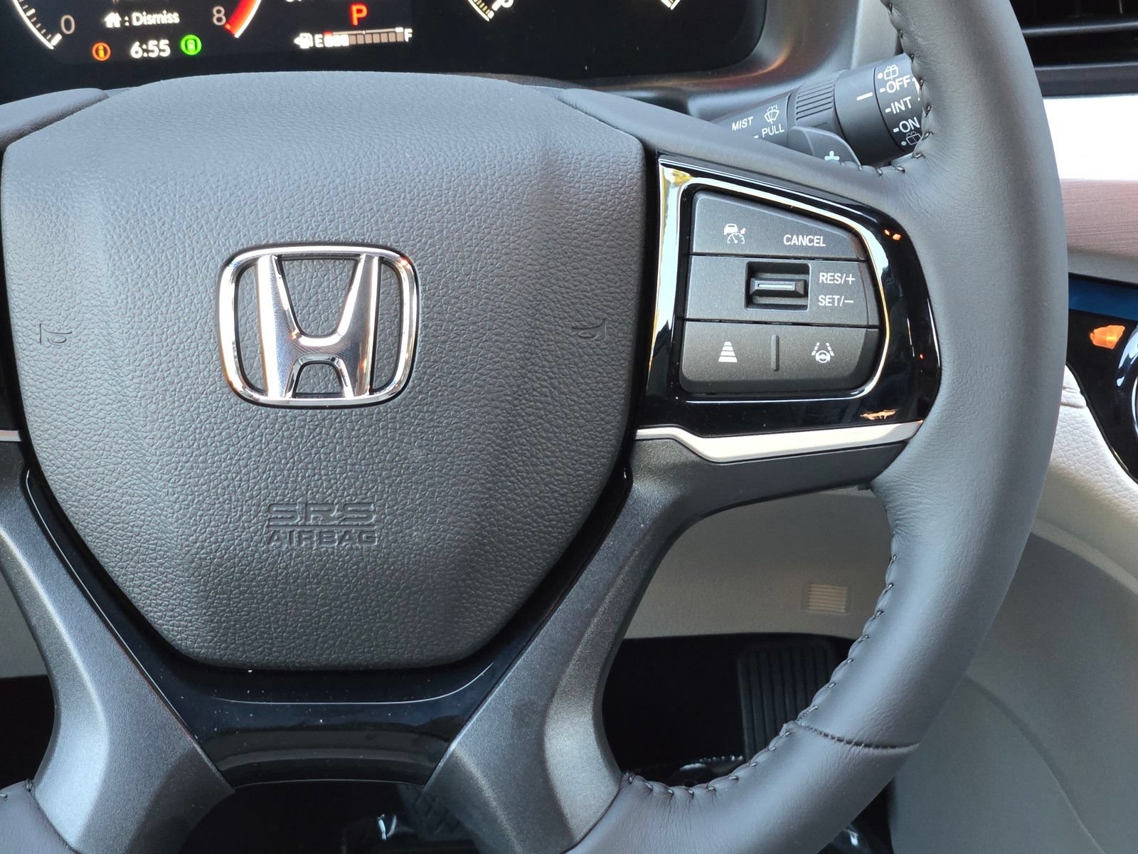 New 2026 Honda Odyssey Touring image 16
