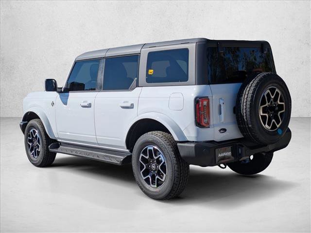 New 2025 Ford Bronco Outer Banks image 2