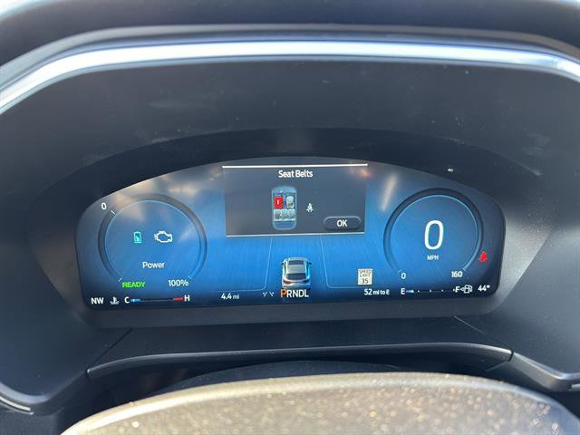 New 2026 Ford Escape Platinum w/ Class II Trailer Tow Package image 26