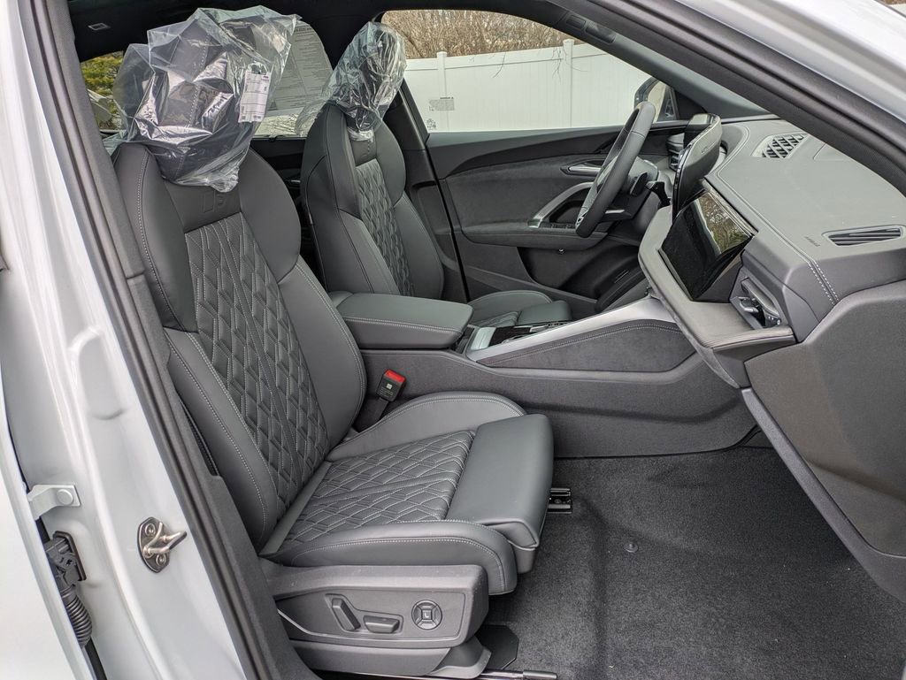 New 2025 Audi SQ5 Premium Plus image 23