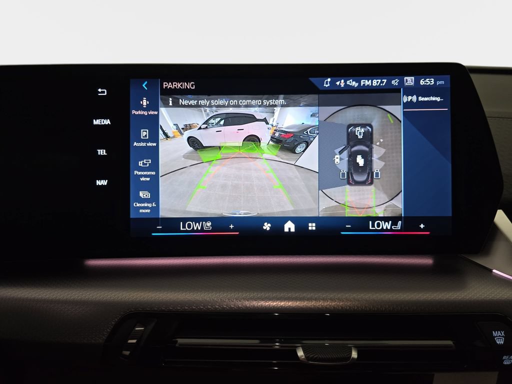 New 2026 BMW X2 xDrive28i w/ Technology Package AWD/4WD image 23