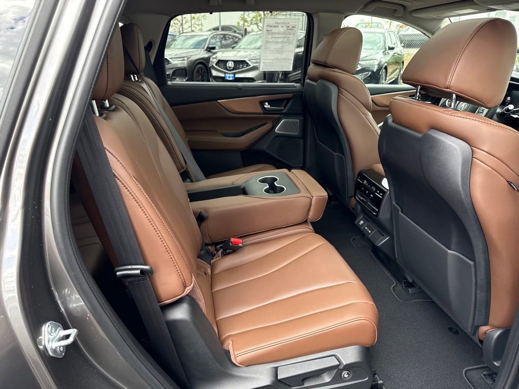 Certified 2026 Acura MDX w/ Technology Package AWD/4WD image 21